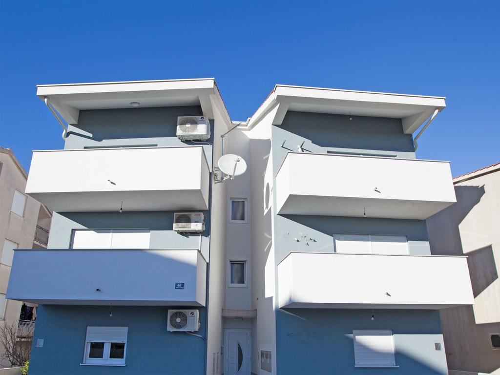 Apartments Roses Stobreč Esterno foto